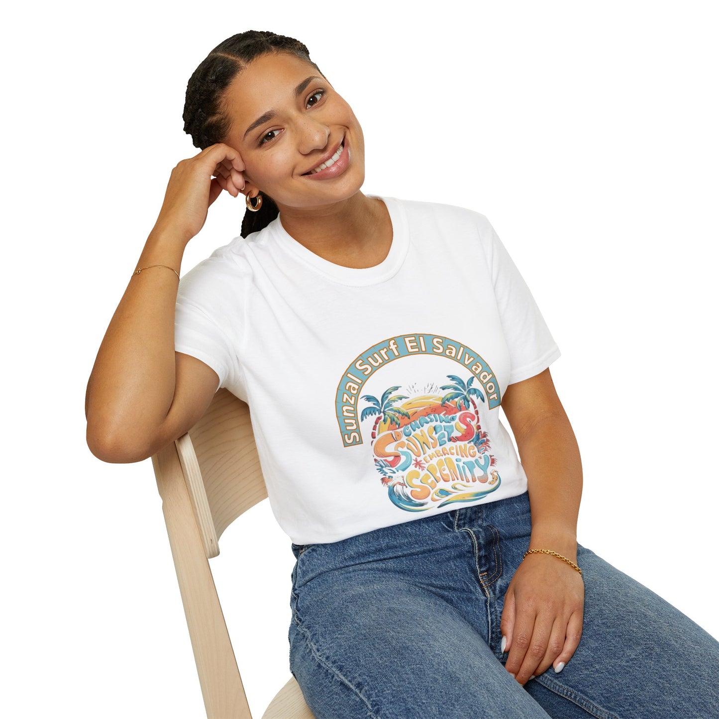 Sunzal Surf El Salvador: Women’s T-shirt – Ride the Waves, Feel the Vibes