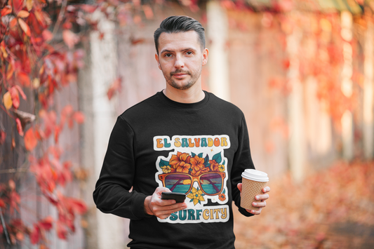 El Salvador Surf City: Men’s Sweatshirt – Ride the Waves, Embrace the Culture