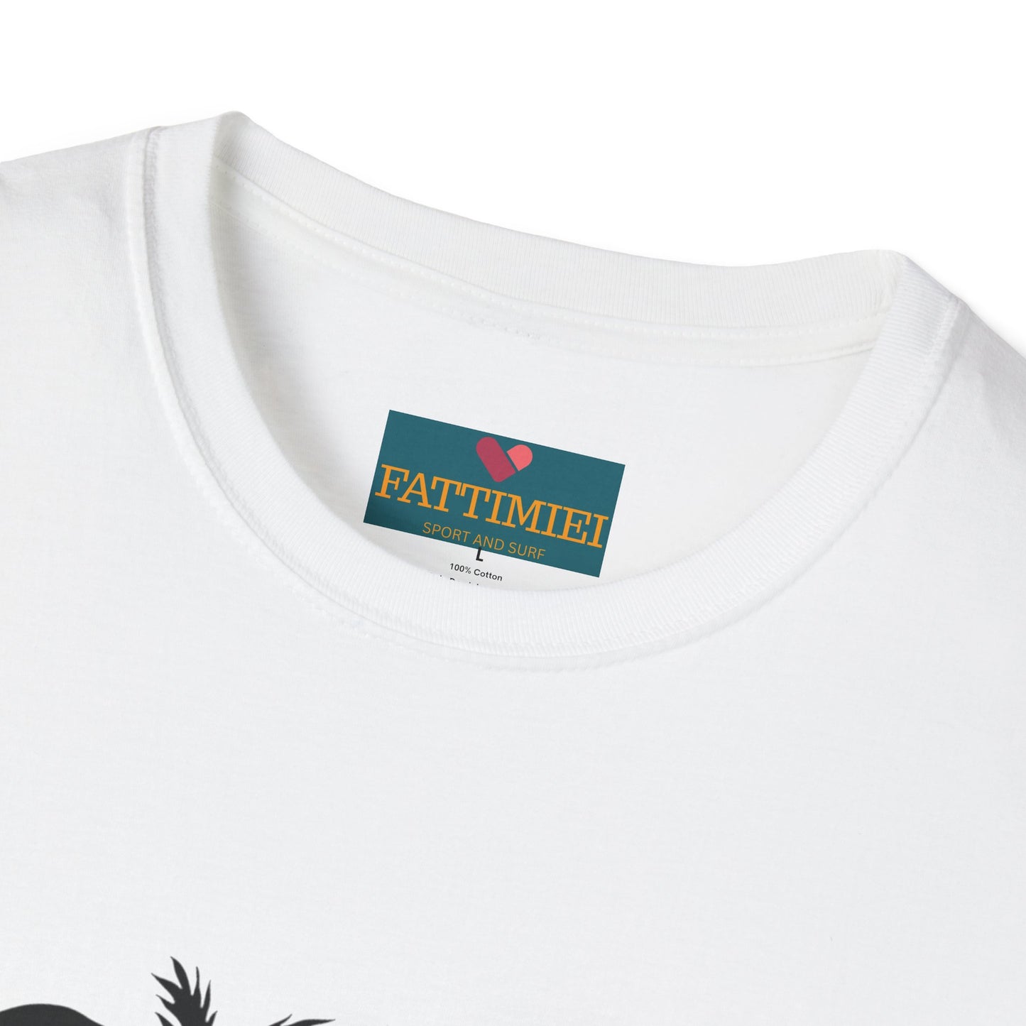Simply Chic: Minimalist Women’s T-Shirt for Everyday Comfort