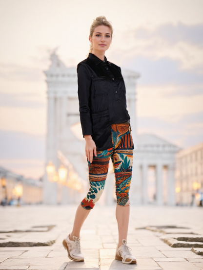 European Classic print Women's All-Over Print Mid-Rise Capri
